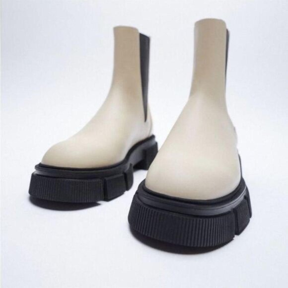 Zara Ecru Slip-On Lug Sole Leather Combat Chelsea Boots - Picture 3 of 9